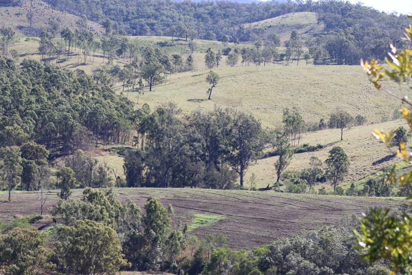 Click to view all images 6 Greenbank Road Mount Perry QLD 4671 - Image 1