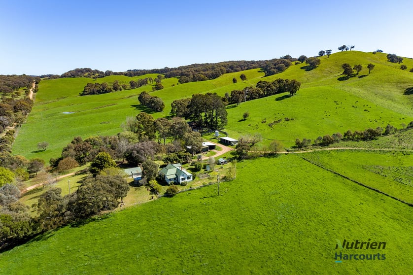Click to view all images 520 Shaws Road Merton VIC 3715 - Image 2