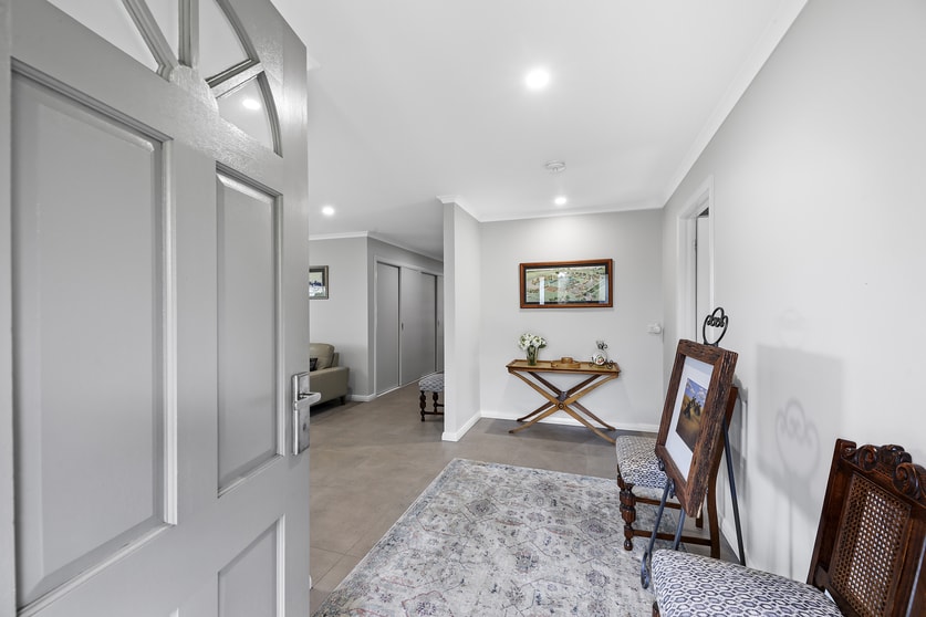 Click to view all images 348 Rokeby-Jindivick Road Jindivick VIC 3818 - Image 3