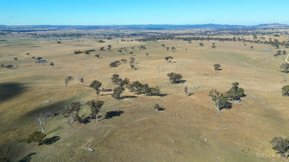 Click to view all images 50 Medways Lane Gunning NSW 2581 - Image 2