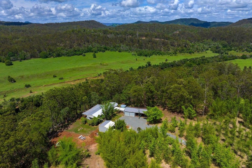 Click to view all images 731 Fishermans Pocket Rd Fishermans Pocket QLD 4570 - Image 1