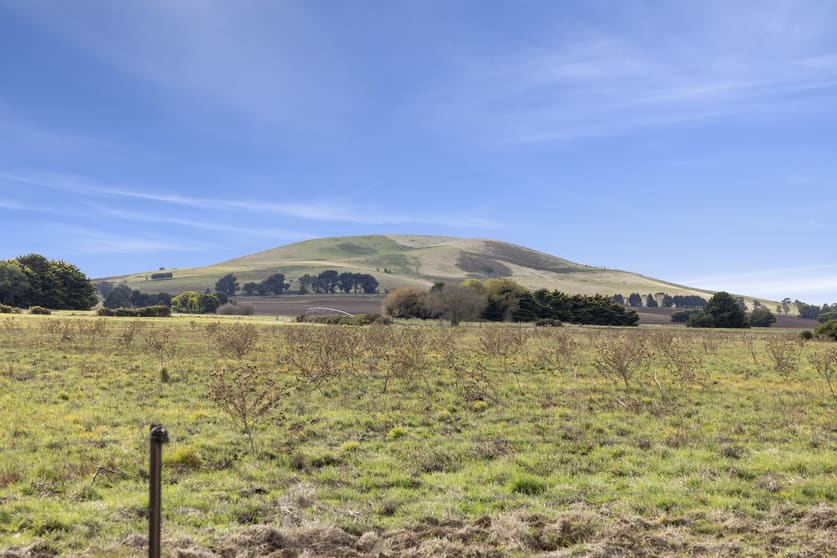 2360 Midland Highway Springmount VIC 3364 - Image 2