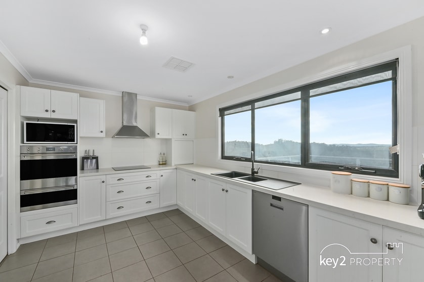 Click to view all images 756 Rookery Road Winkleigh TAS 7275 - Image 2