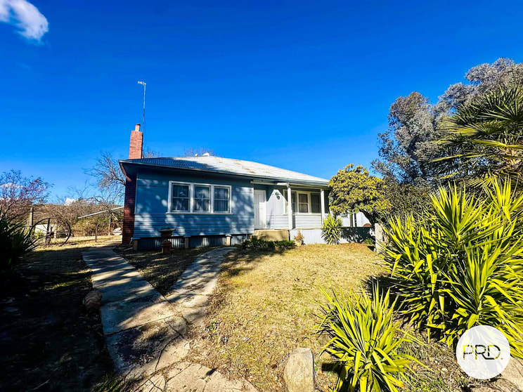 Click to view all images 233 Logans Road Tumbarumba NSW 2653 - Image 2