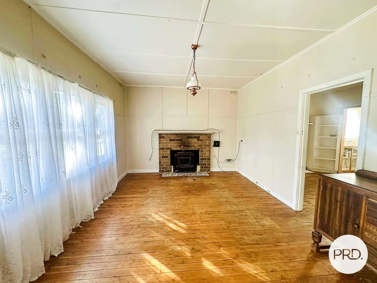 Click to view all images 233 Logans Road Tumbarumba NSW 2653 - Image 3