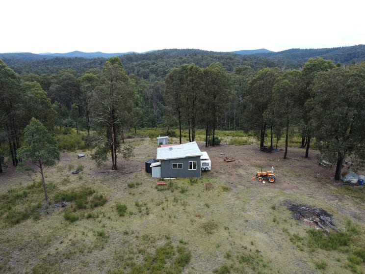 Click to view all images 1495 Waterholes Road Waterholes VIC 3875 - Image 3