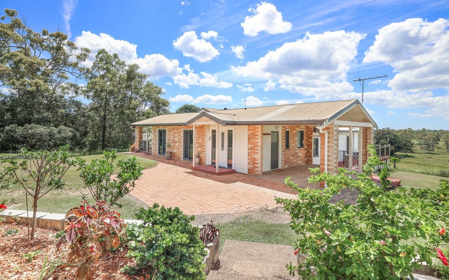 Click to view all images 84 Foleys Road North Gregory QLD 4660 - Image 3