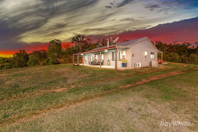 Click to view all images 73 Rainbow Avenue Moolboolaman QLD 4671 - Image 2