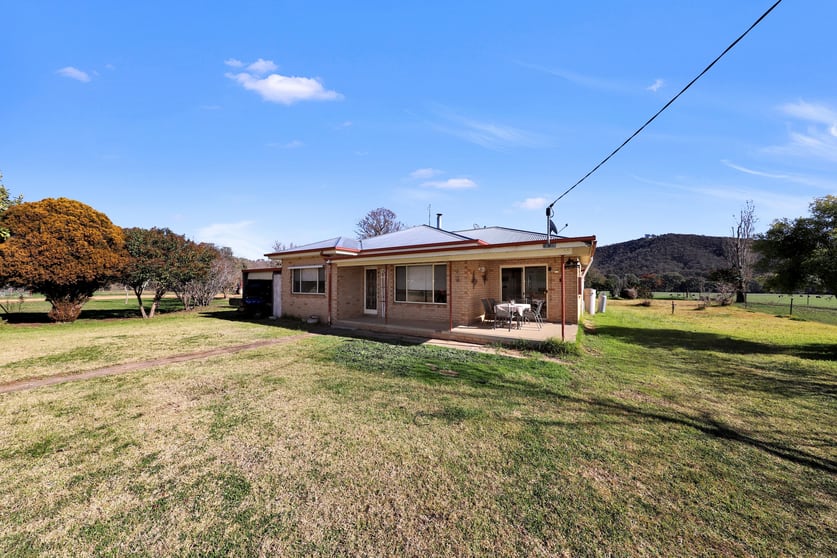 Click to view all images 2621 Westbrook Road Tarcutta NSW 2652 - Image 3
