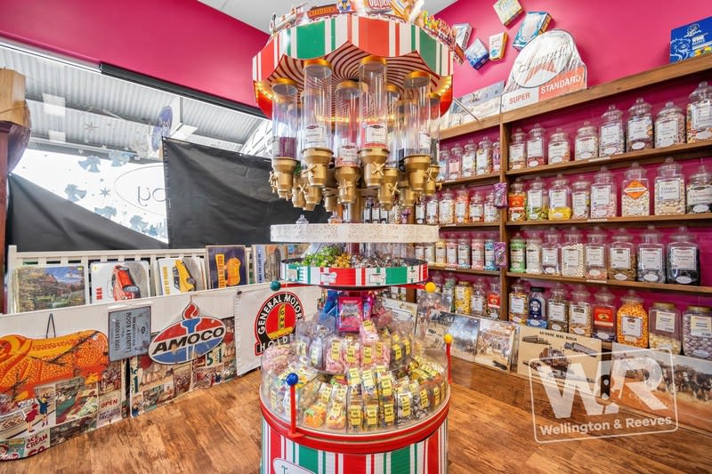 Click to view all images The Sugar Boy Albany WA 6330 - Image 3