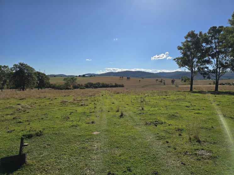 Click to view all images 167 Monks Road Fulham QLD 4313 - Image 3