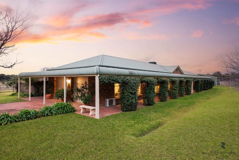 Click to view all images 295 Lower Piambong Road Mudgee NSW 2850 - Image 1