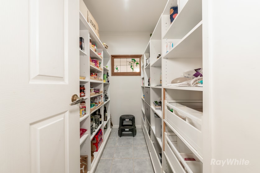 Click to view all images 214 Horsecamp Road Horse Camp QLD 4671 - Image 3