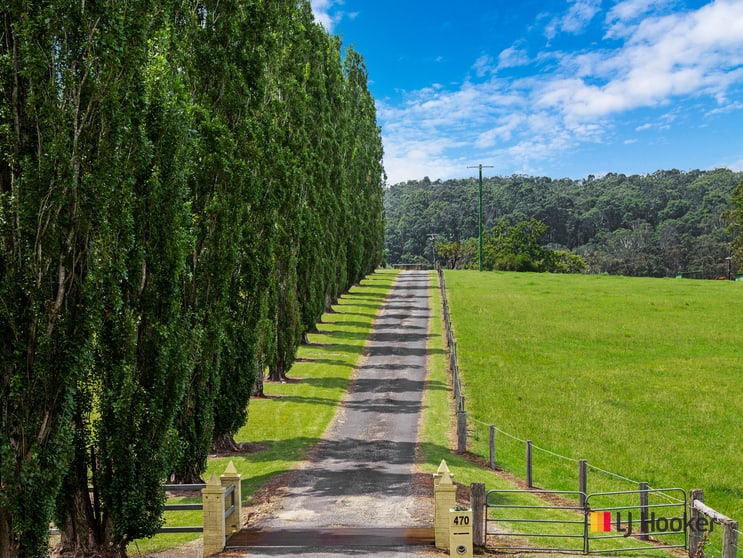 Click to view all images 470 Larrys Mountain Road Mogendoura NSW 2537 - Image 1