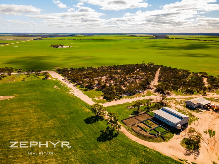 Click to view all images 885 Brennand Road South Yilgarn WA 6426 - Image 2
