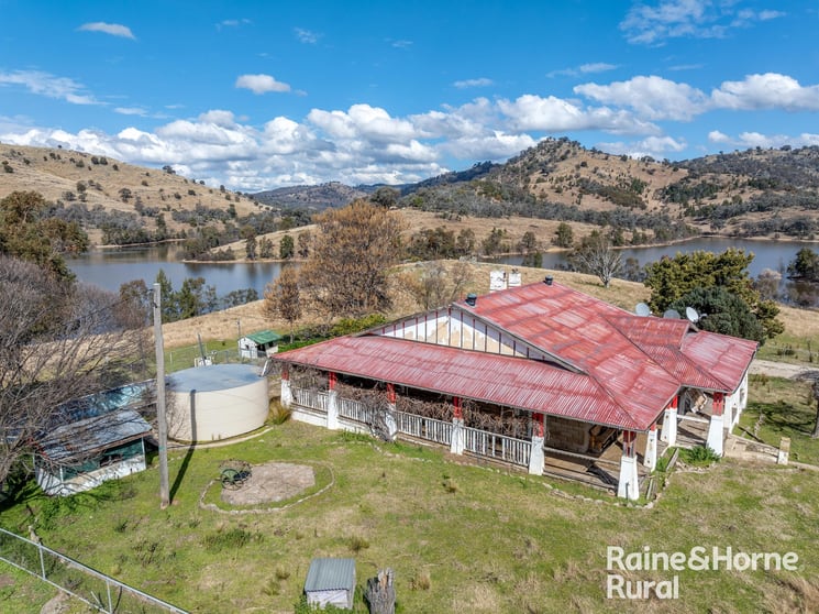 Click to view all images 1593 Grabine Road Bigga NSW 2583 - Image 2