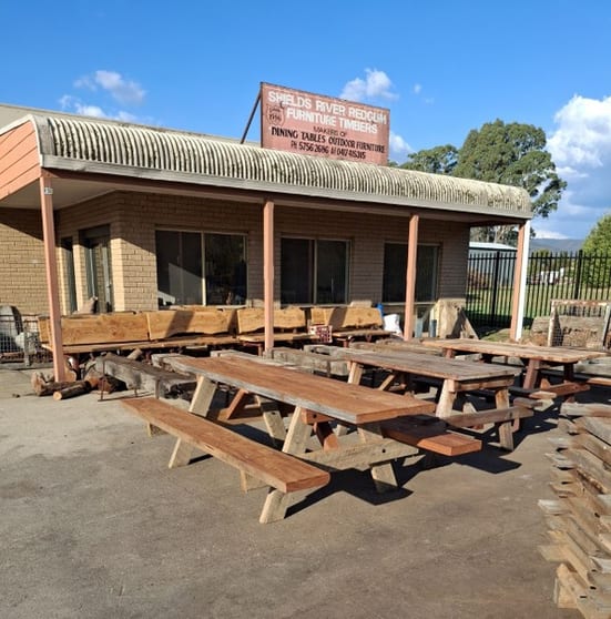 Click to view all images 45d Station Street Porepunkah VIC 3740 - Image 2