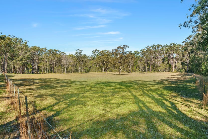 Click to view all images 132-144 Ocean Drive Kew NSW 2439 - Image 3