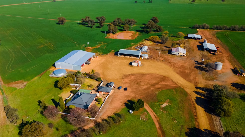 Click to view all images 'Pineview', 1440 Coolamon Road Mimosa NSW 2666 - Image 2