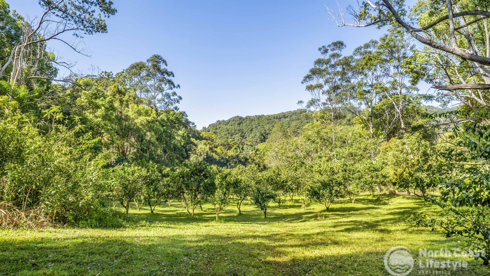 Click to view all images 744 Upper Burringbar Road Upper Burringbar NSW 2483 - Image 1