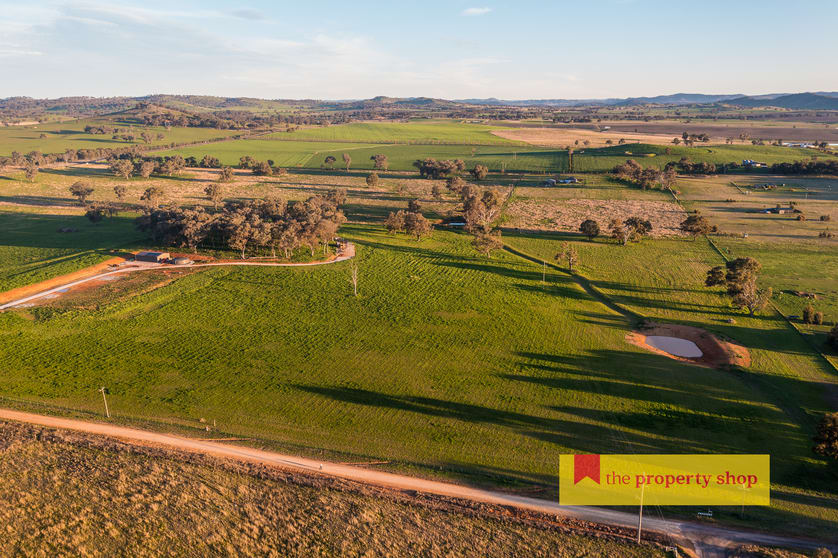 Click to view all images 47 Adams Lead Road Gulgong NSW 2852 - Image 2