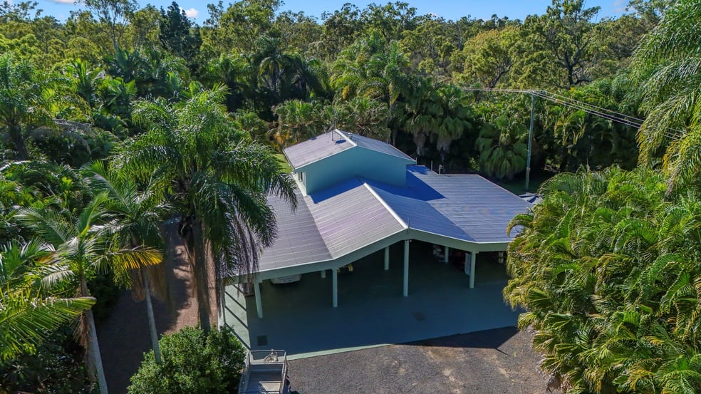 Click to view all images 23 Blacks Road Isis River QLD 4660 - Image 2