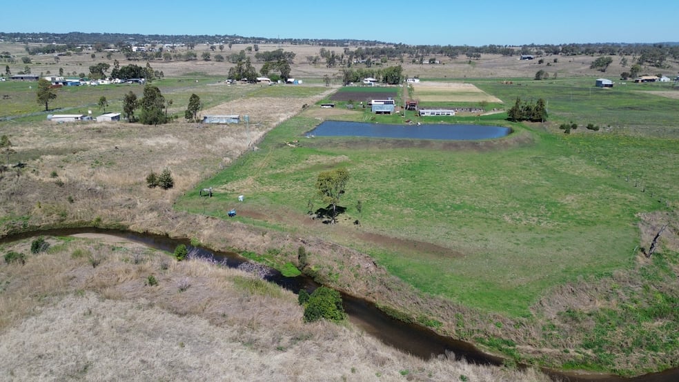 Click to view all images 122 Paulsens Road Gowrie Junction QLD 4352 - Image 3