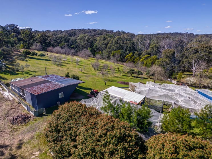 Click to view all images 170 Wattle Flats Road Canyonleigh NSW 2577 - Image 2