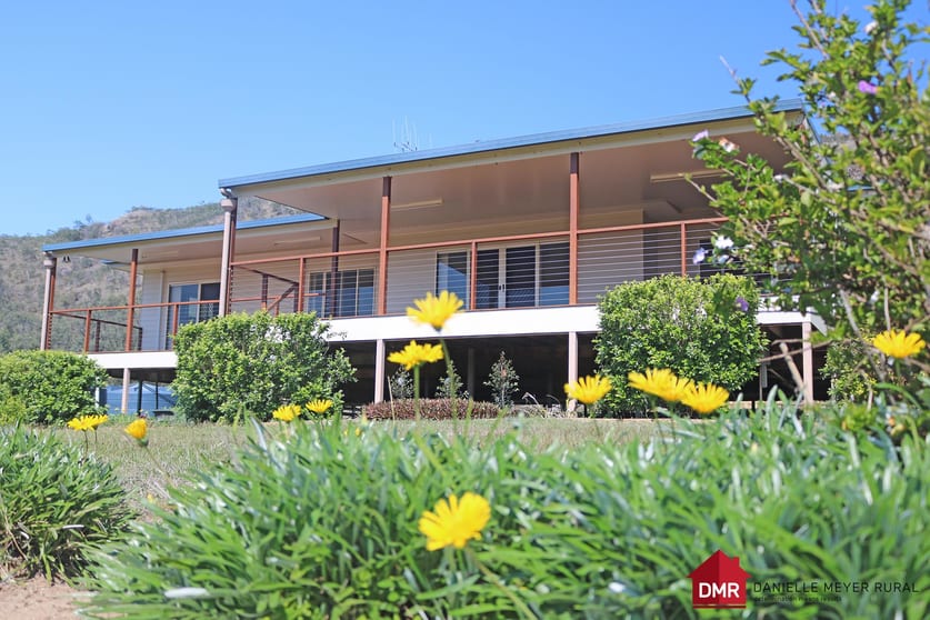 Click to view all images 159 Wigton Road Woodmillar QLD 4625 - Image 1