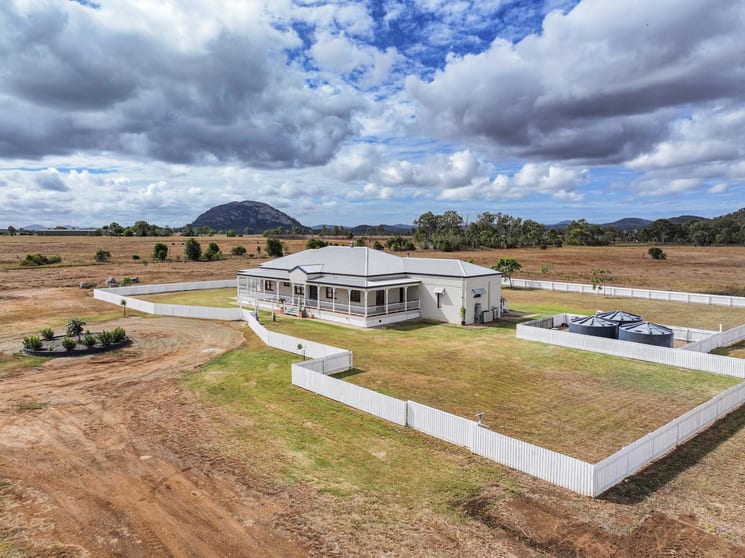 Click to view all images 16 Ch Barretts Road Barmoya QLD 4703 - Image 1
