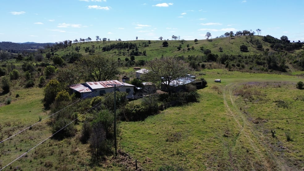Click to view all images 143 Schreyers Road Nutgrove QLD 4352 - Image 1