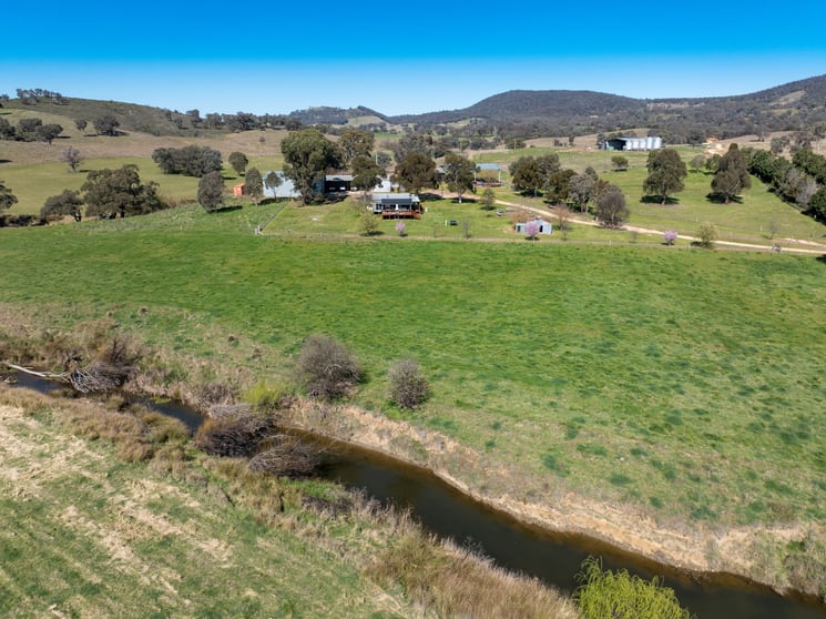 Click to view all images 401 & 407 Dry Creek Road Orange NSW 2800 - Image 3