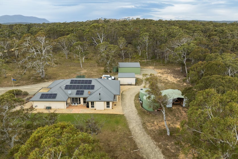 Click to view all images 107 Webbs Road Braidwood NSW 2622 - Image 2