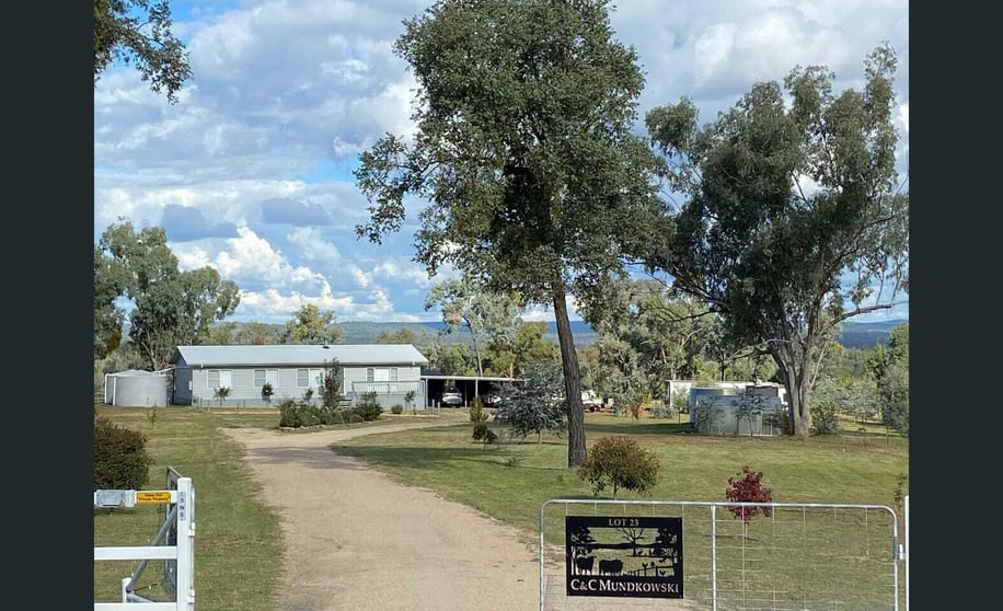Click to view all images 38 Ironbark Dr Warialda NSW 2402 - Image 1