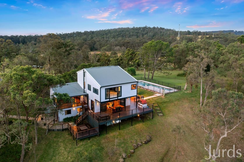 Click to view all images 442 Talga Road Lovedale NSW 2325 - Image 2