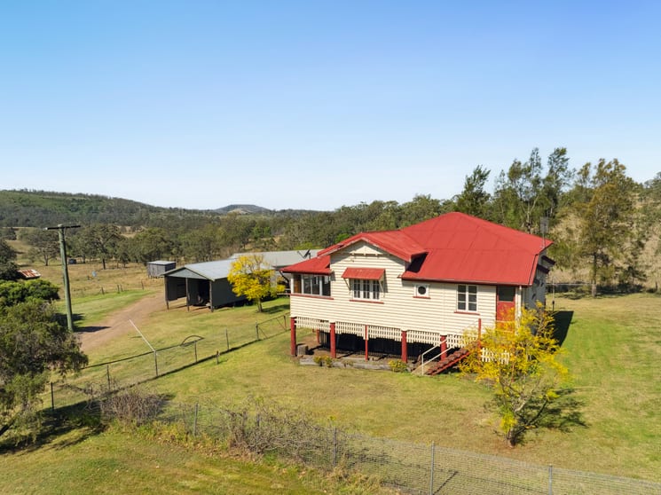 Click to view all images 2317 New England Highway Cooyar QLD 4402 - Image 2