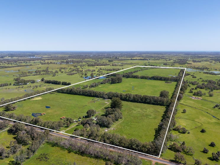 Click to view all images 1514 Hopeland Road Nambeelup WA 6207 - Image 1