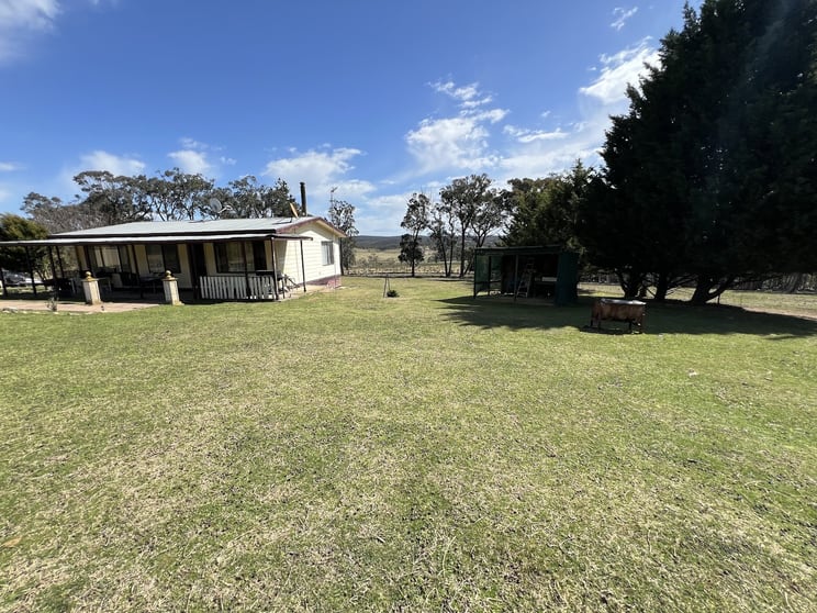 Click to view all images 285 Gumnut Crescent Bungonia NSW 2580 - Image 1