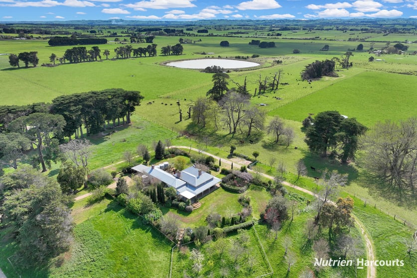 Click to view all images 430 Koonwarra Inverloch Road Leongatha South VIC 3953 - Image 2