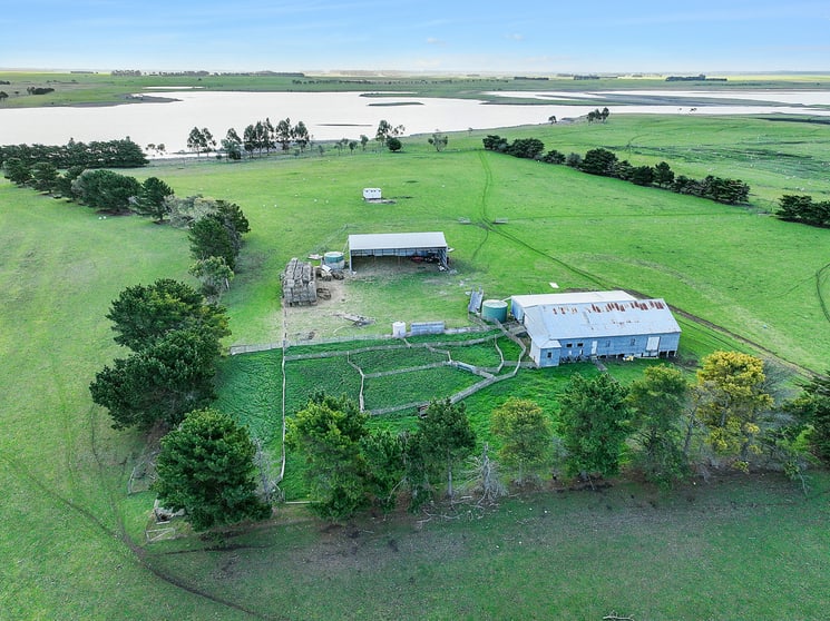 Darlington-Carranballac Road Pura Pura VIC 3271 - Image 2