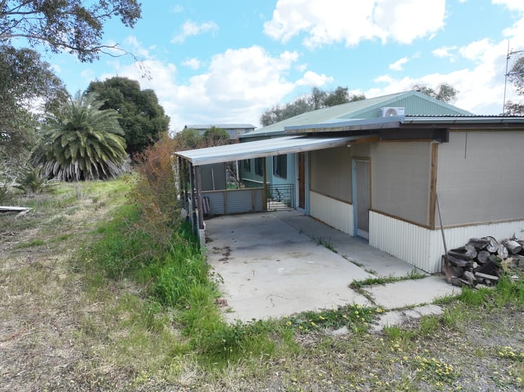 Click to view all images 227 Hayes Road Bearii VIC 3641 - Image 2