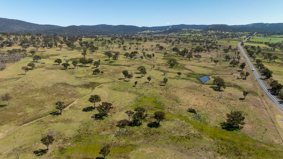 Click to view all images 11853 New England Highway Armidale NSW 2350 - Image 3