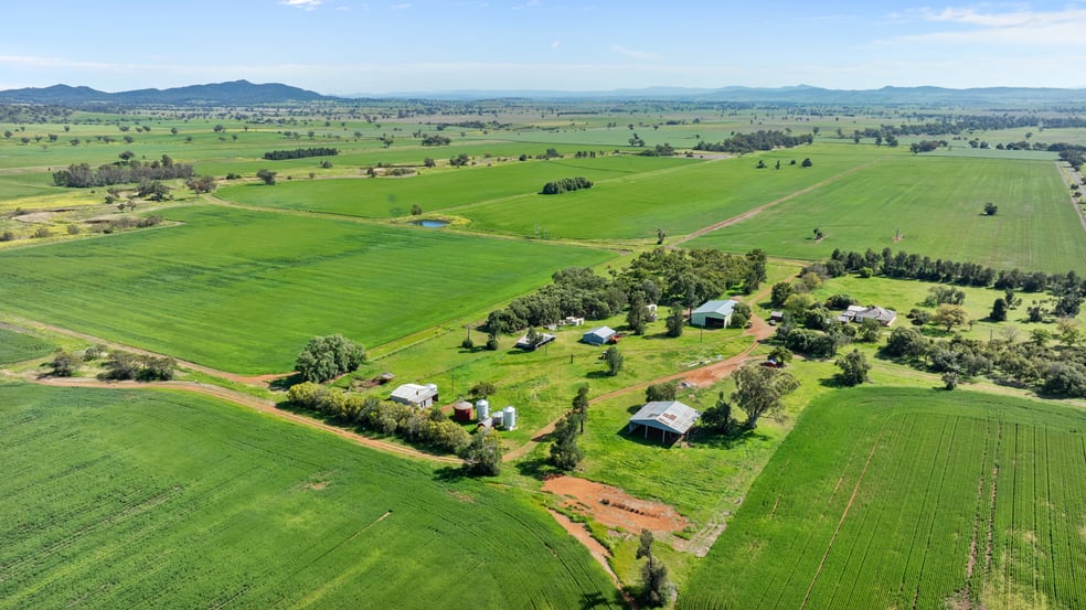 Click to view all images "Macumba" 238 Macumba Lane Tamworth NSW 2340 - Image 3