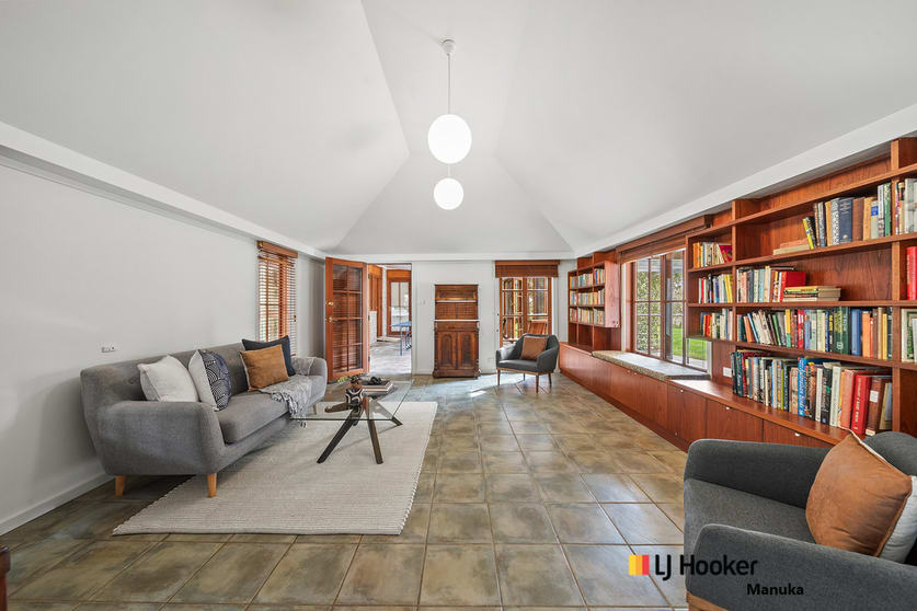 Click to view all images 1 Radcliffe Circuit "Clover Hill" Carwoola NSW 2620 - Image 3
