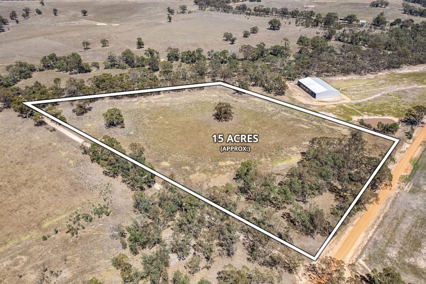 Click to view all images CA 168 Part 821 Barkly - Navarre Road Navarre VIC 3384 - Image 2