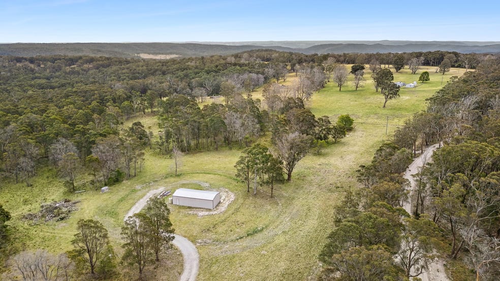 Click to view all images Lot 1 Guineacor Road Wombeyan Caves NSW 2580 - Image 2