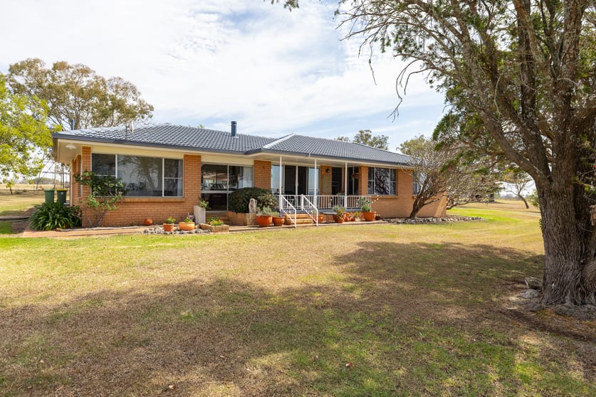 Click to view all images "Keldar" 422 Athol School Road Athol QLD 4350 - Image 3