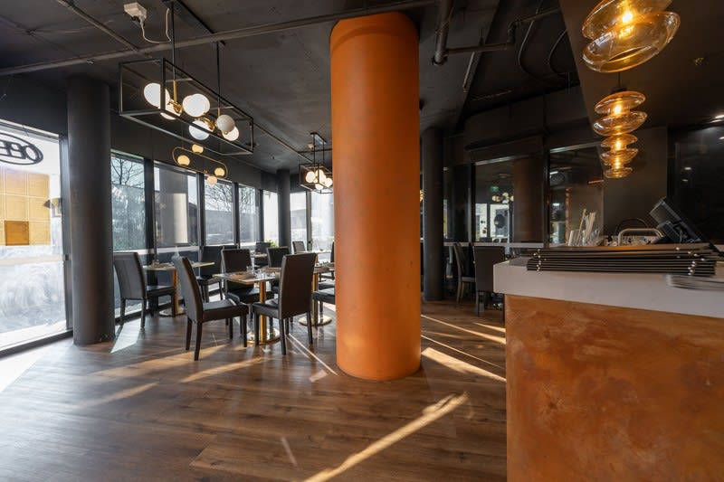 Click to view all images Restaurant business for sale in Canberra Airport - Image 3