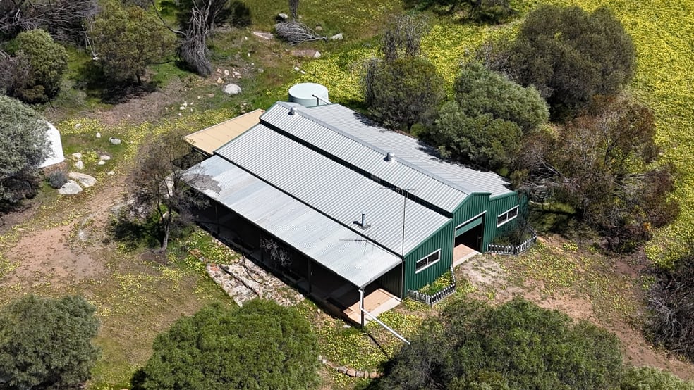 Click to view all images 4320 Great Southern Highway Balladong WA 6302 - Image 2