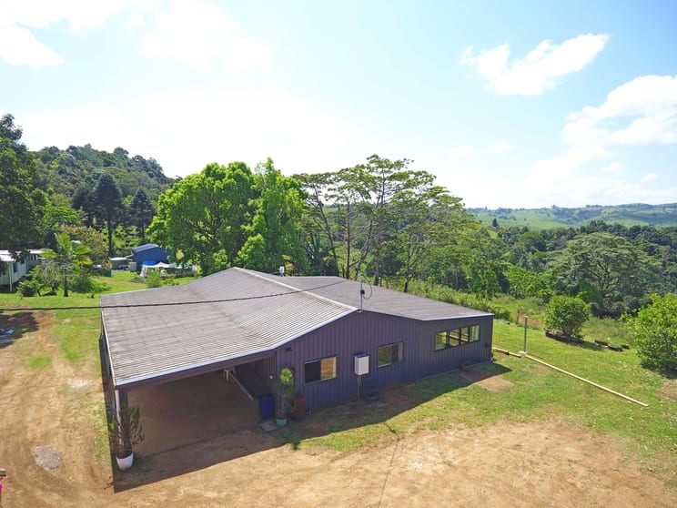 Click to view all images Beatrice QLD 4886 - Image 2